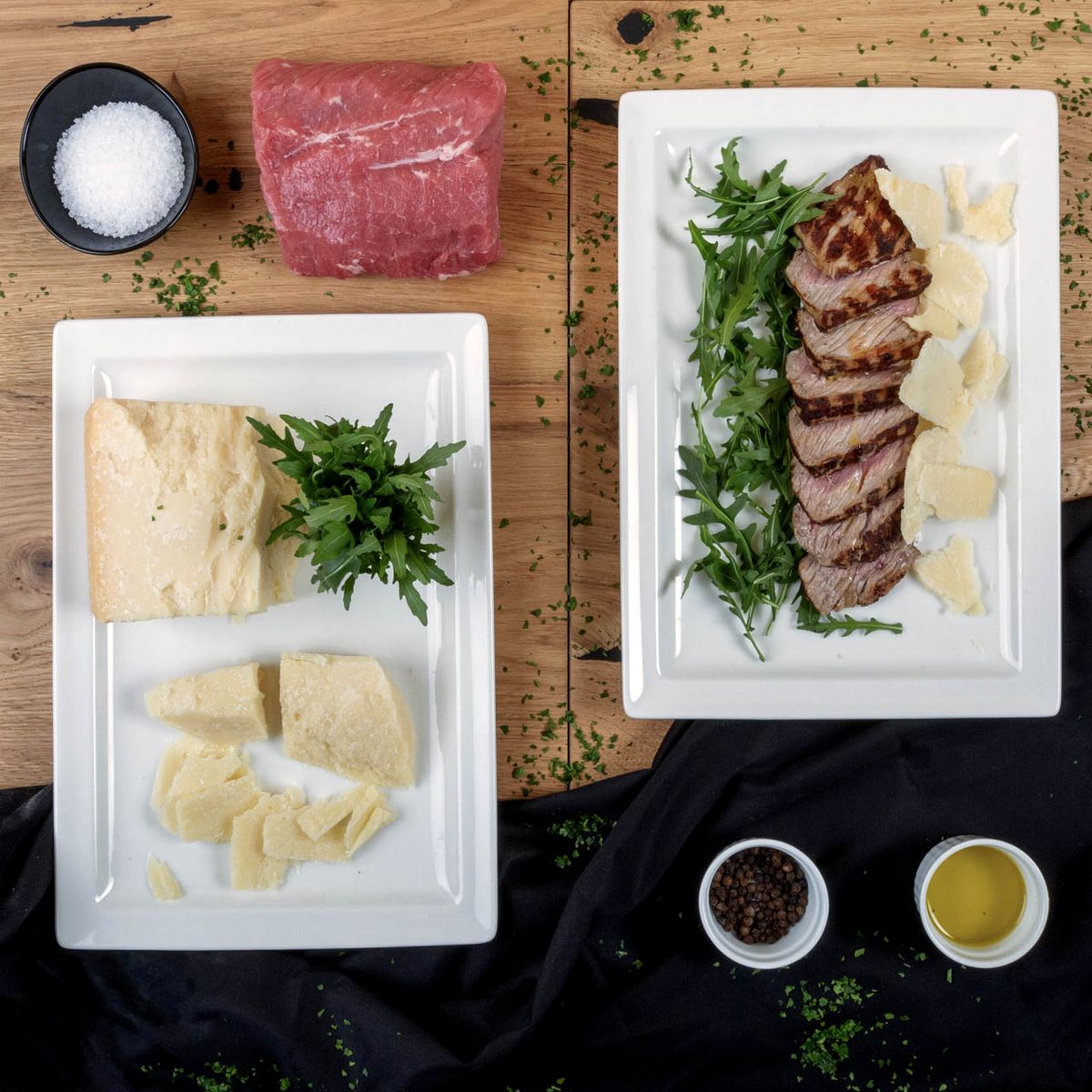 Tagliata di manzo con rucola e scaglie di grana